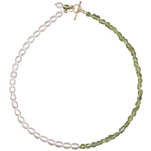 Load image into Gallery viewer, Leo Necklace Peridot (Flat View)